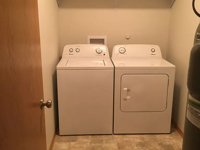 1112-1178 Scout Dr — Photo 25
