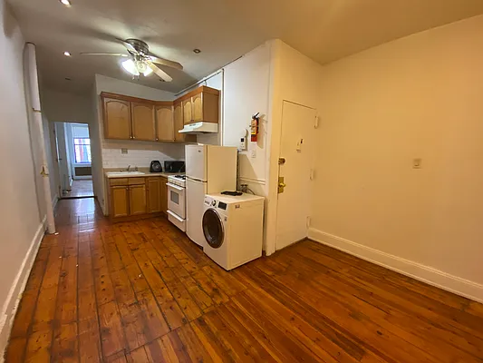 Rented by Smart City Real Estate LLC | media 8