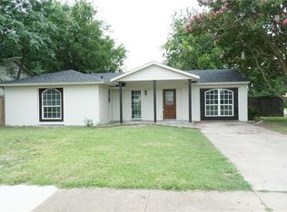402 E Mona Ave, Duncanville, TX 75137