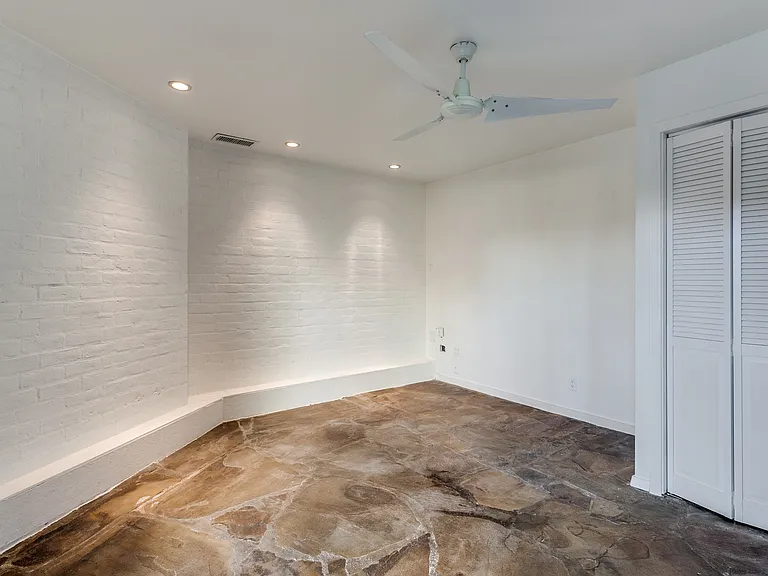 4024 Buena Vista St — Photo 21