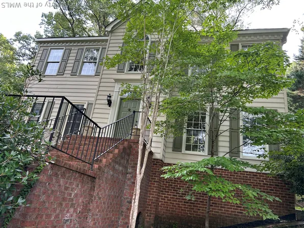 2725 Persimmon Pl, Williamsburg, VA 23185