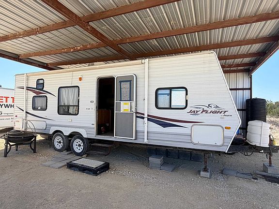 3rd image of 21 High Lonesome Rd #21