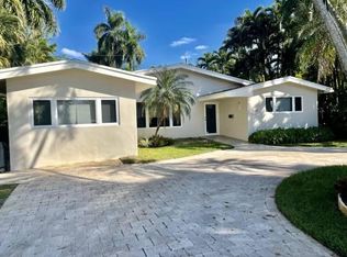 7501 Center Bay Dr, North Bay Village, FL 33141