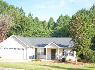 410 Maplewood Cir, Greer, SC 29651