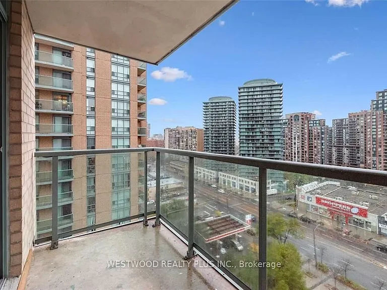 22 Olive Ave #1711 — Photo 8