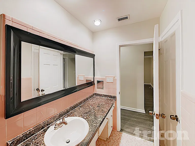 4011 W Nassau St — Photo 17