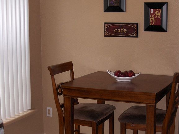 Breakfast Nook 
