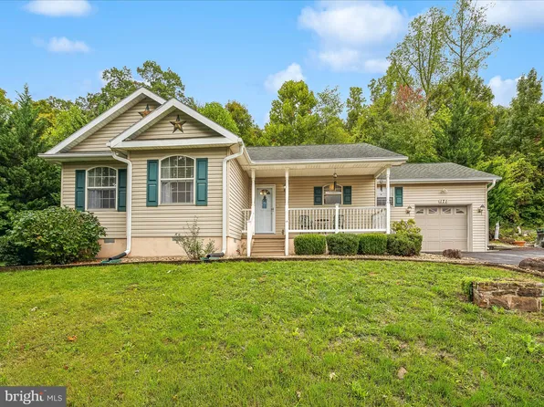 171 Southridge Dr, Berkeley Springs, WV 25411