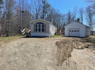 31 Old Meadow Rd, Vassalboro, ME 04989
