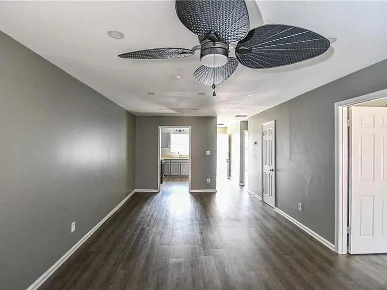 735 Oak Dr — Photo 28