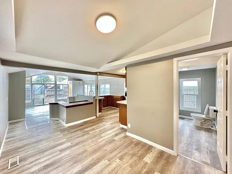 1217 Filmore St — Photo 5