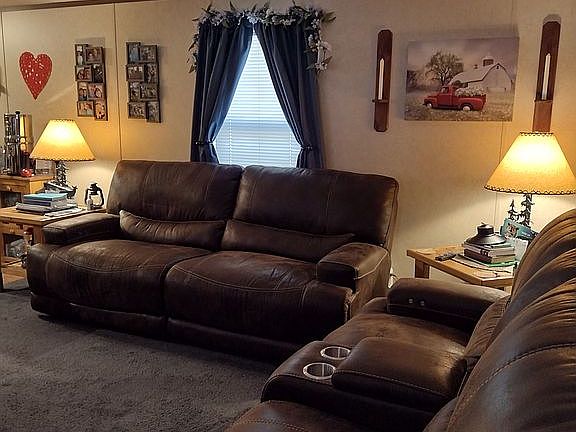 2nd image of 5780 Berdene Cir