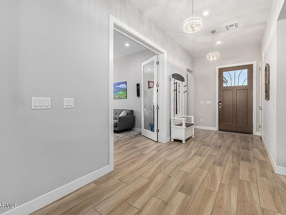 5th image of 17165 W PIPERTON Street W