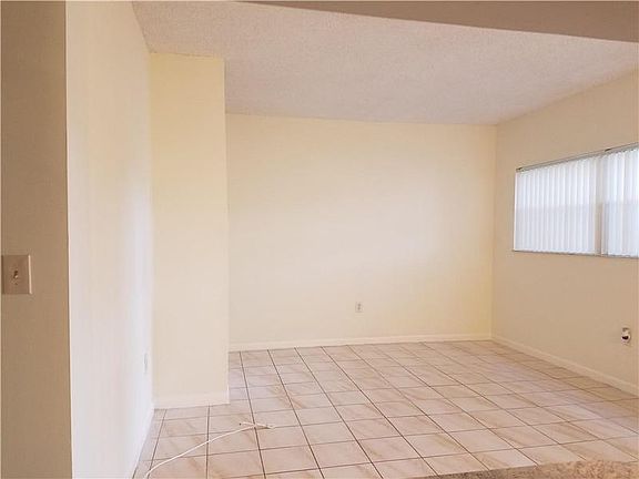 3rd image of 15679 SW 73 Circle Ter #3-5