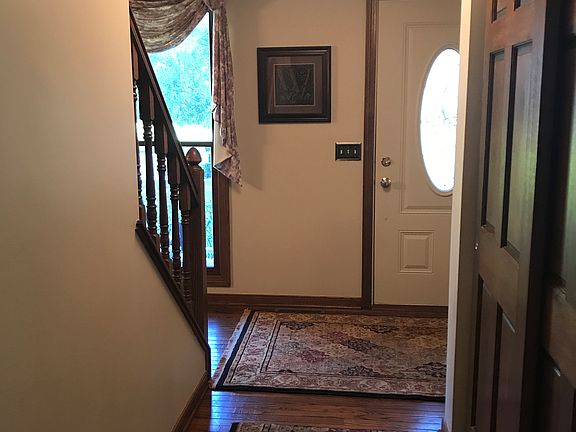 5th image of 7726 Newgate Ave NW