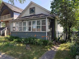 12027 93rd St NW, Edmonton, AB T5G1E7