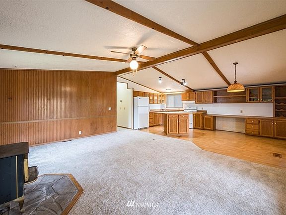 5th image of 6981 Petticote Ln