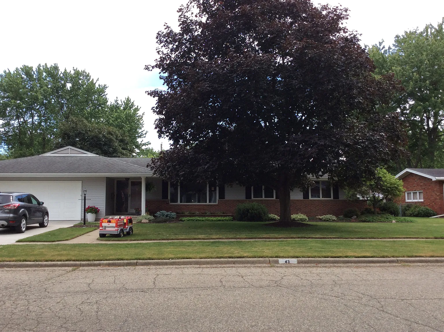 43 W Miller Ave photo 1
