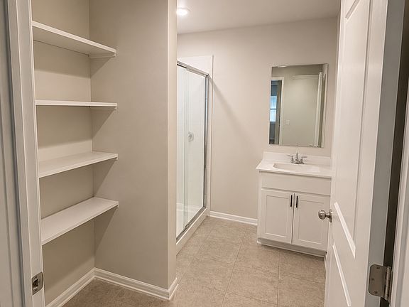 3rd image of 9508 Doverglen Dr