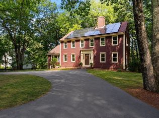 75 Elmwood Rd, Lunenburg, MA 01462