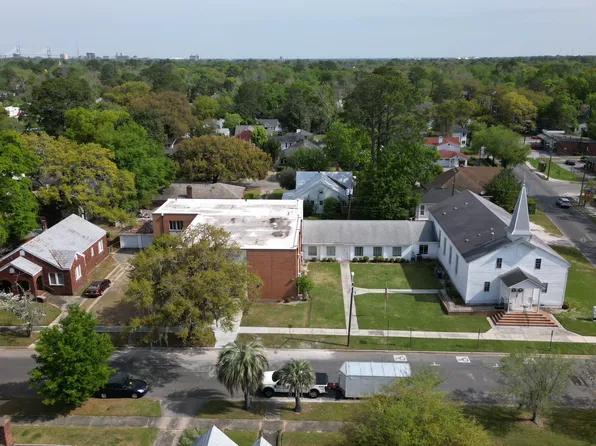 728 E 55th St, Savannah, GA 31405