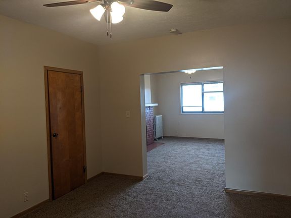 2nd image of 1682 Wyandotte Ave #6