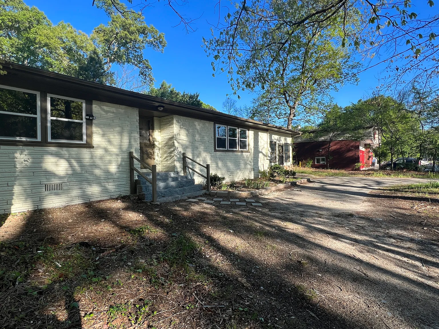 3 bed, 1805 sqft, $1,750 — Photo 3