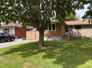 52 Sumner Pl, London, ON N5Z 3Z3