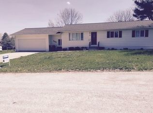 84 Northview Ave, Atkins, IA 52206