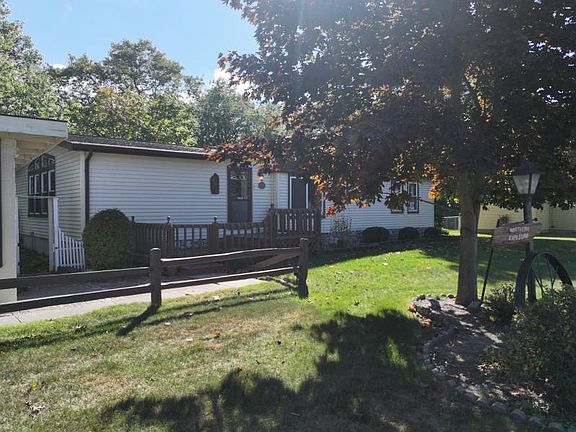 3rd image of 4367 Port Austin Rd