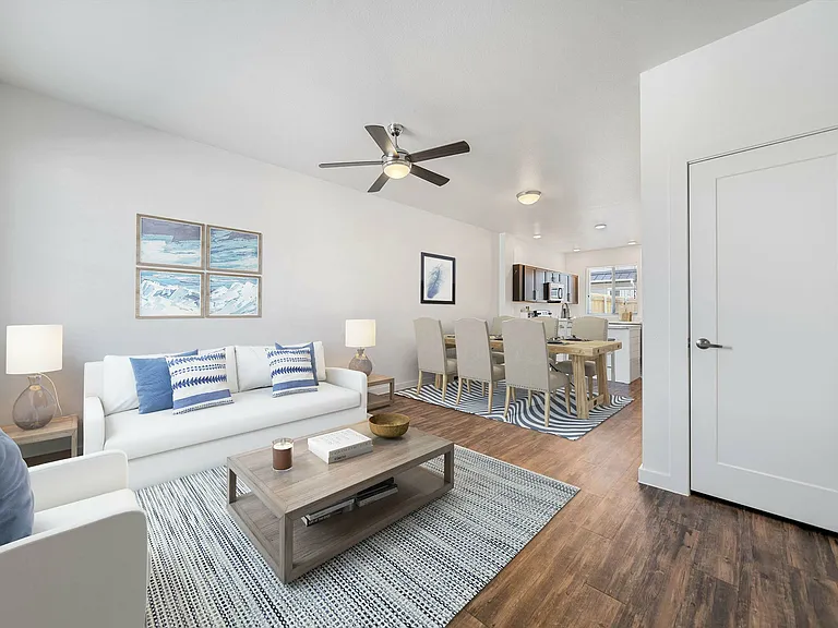 Townhomes at Twenty01 — Photo 21