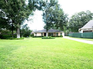 8642 Cedarbrake Dr, Houston, TX 77055