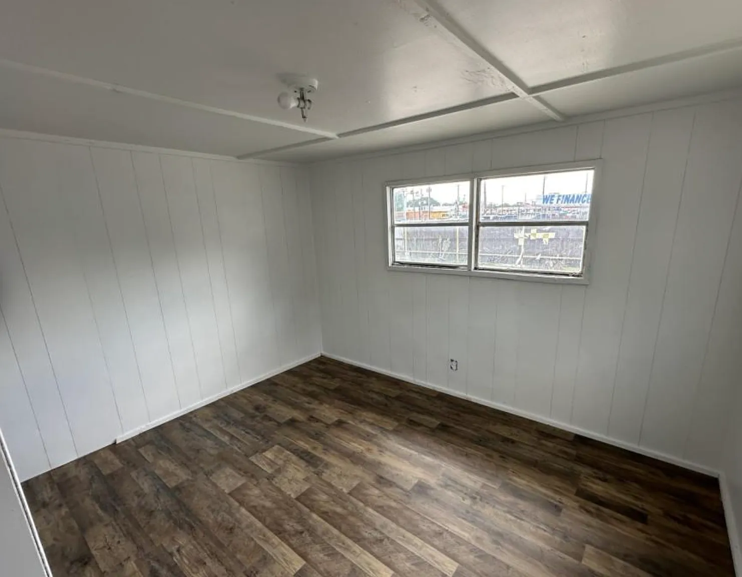 2 bed, 700 sqft, $795 — Photo 3