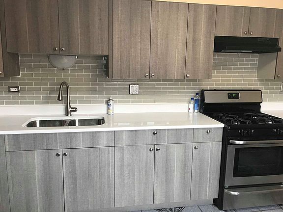 2nd image of 5214 N Reserve Ave APT 3E