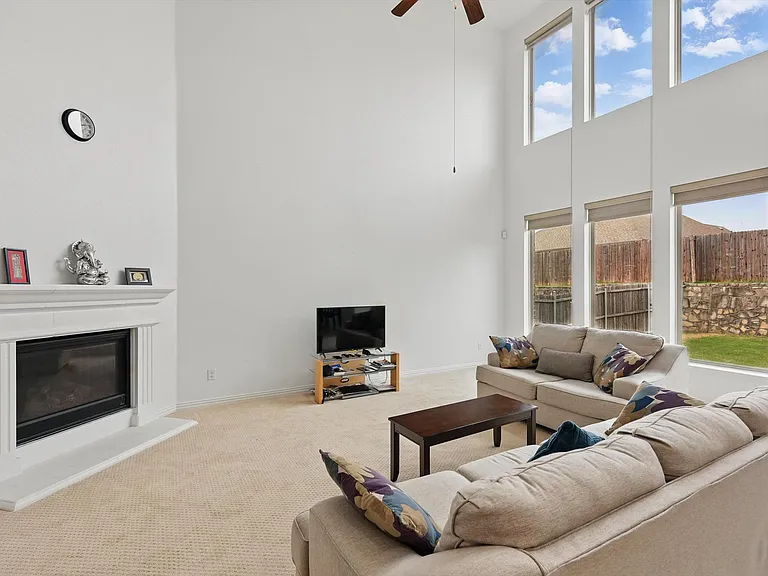 1605 Lisburn Dr — Photo 9