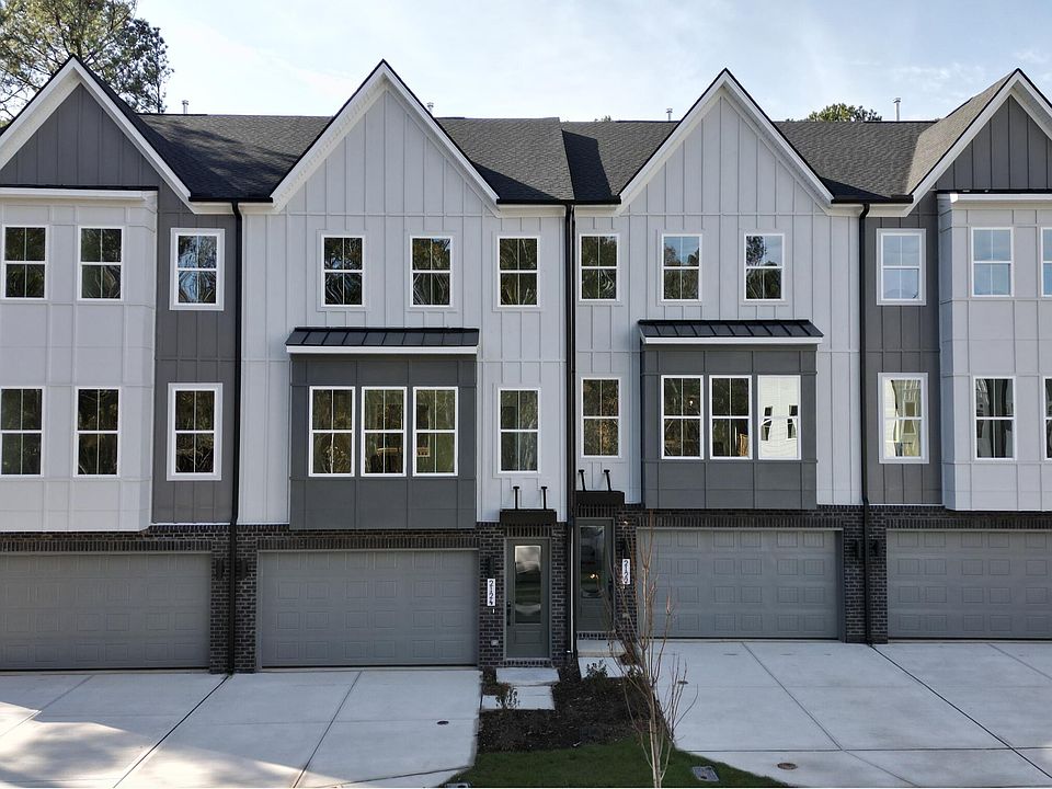 1st image of 2120 Opulent Oaks Ln #11