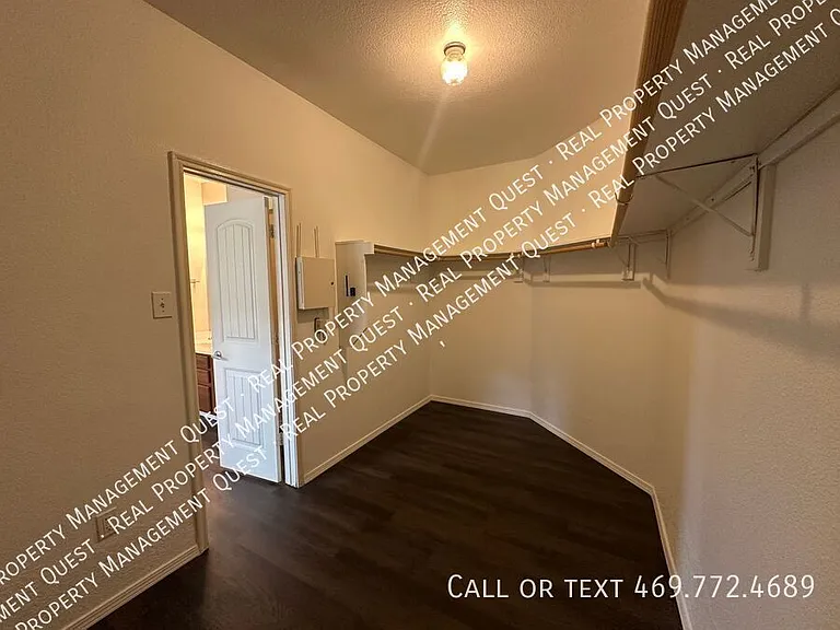 2816 Blue Heron Dr — Photo 17
