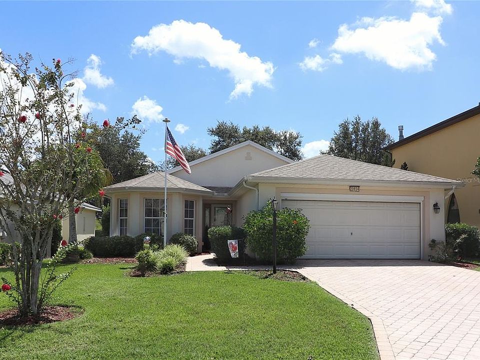 1st image of 20654 Queen Alexandra Dr