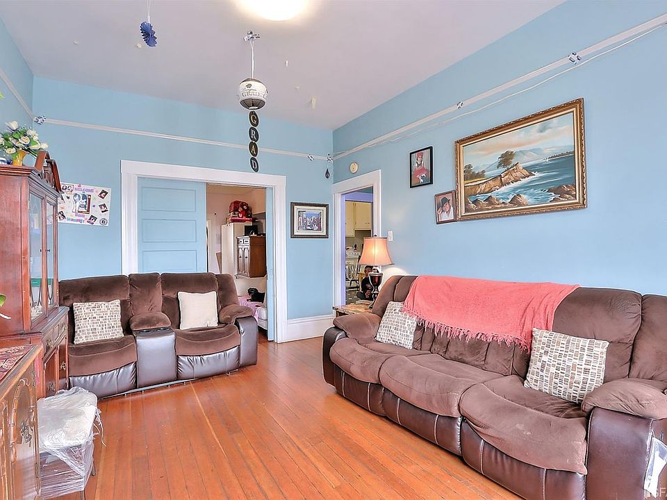 1st image of 346 Williams Ave