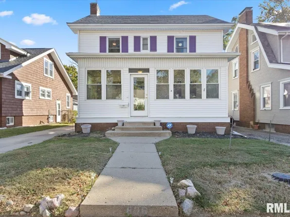 806 W Meadows Pl, Peoria, IL 61604