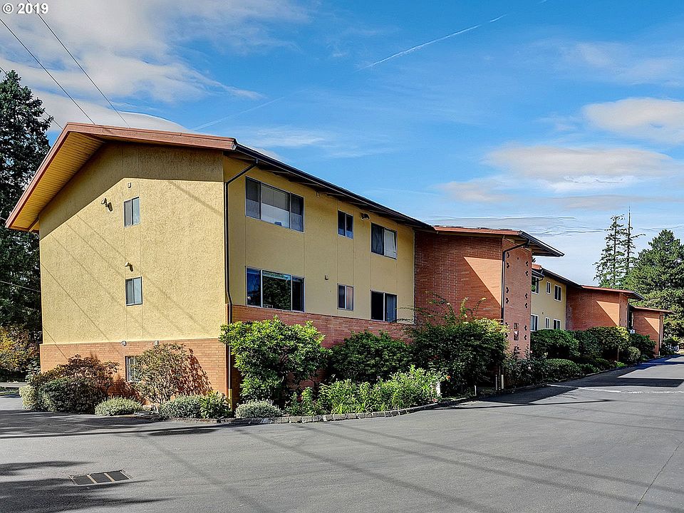 1st image of 1400 SE Lava Dr APT 21
