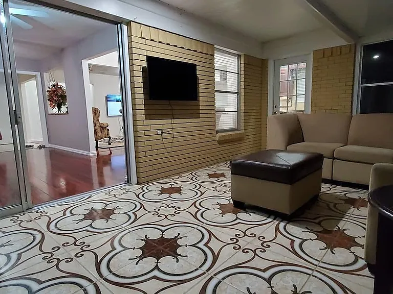 502 Forest Cir — Photo 26