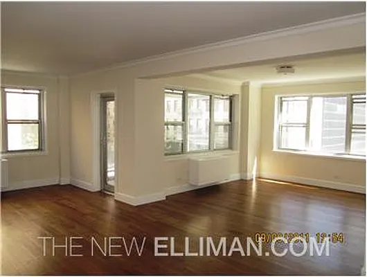Rented by Douglas Elliman | media 27