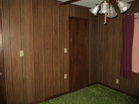 4th image of 1814 NW Williams Ave