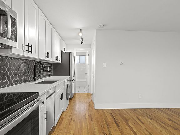 4th image of 1338 N Franklin St #3524811
