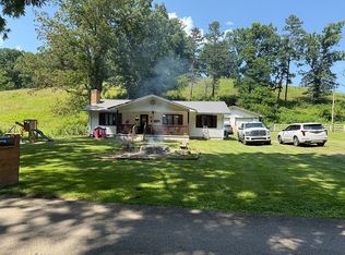 166 Moore Br, Flatgap, KY 41219