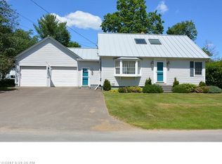 4 Chandler Ct, Houlton, ME 04730