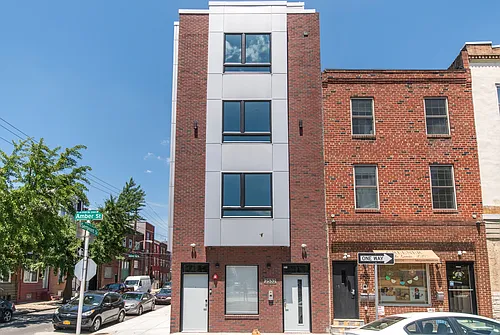 2532 Amber St Photo 1