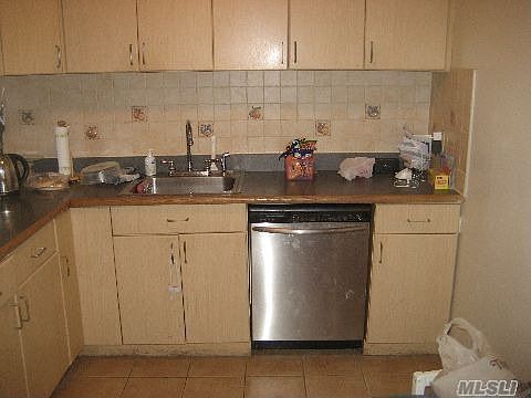 2nd image of 15028 Jewel Ave