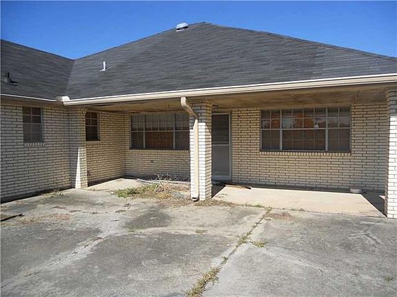 4th image of 7222 E Springlake Dr
